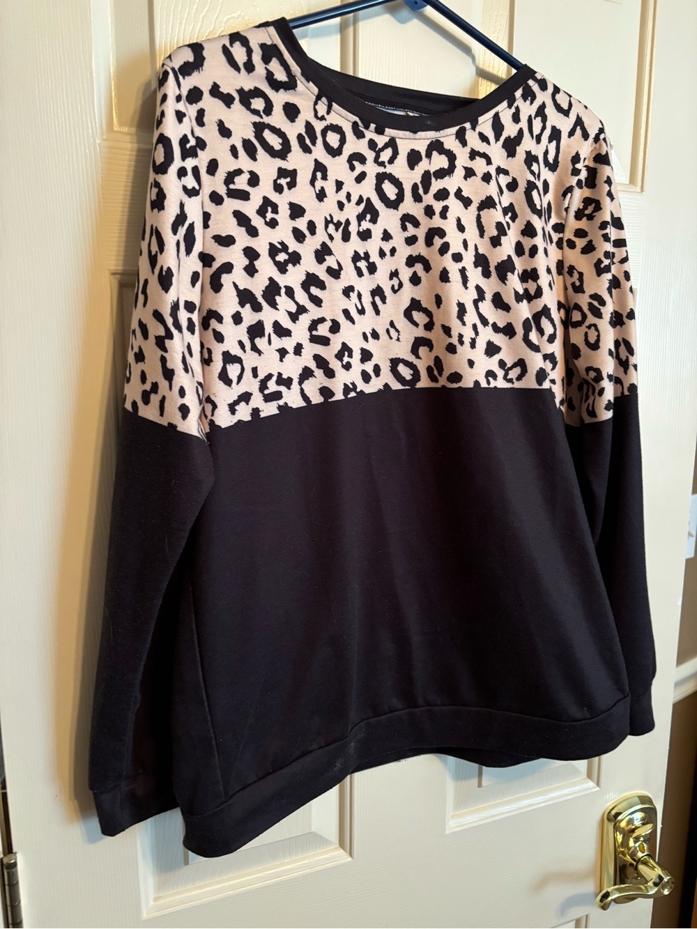 Colorblock Leopard-Print Long Sleeve Top - Black and Cream